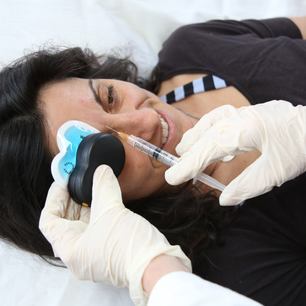 Load image into Gallery viewer, BKHM2 - Buzzy® Mini Healthcare Black