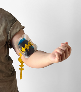 Load image into Gallery viewer, Buzzy® Pro - Dialysis, Lab Draws, Blood Donation